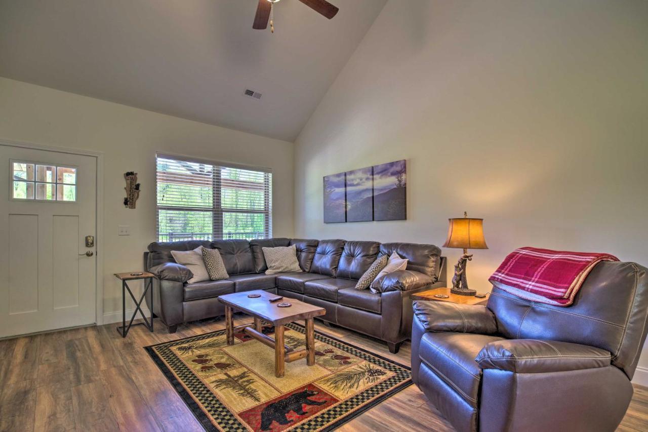 Townsend Condo With Pool, Great Smoky Mountain Views Bagian luar foto