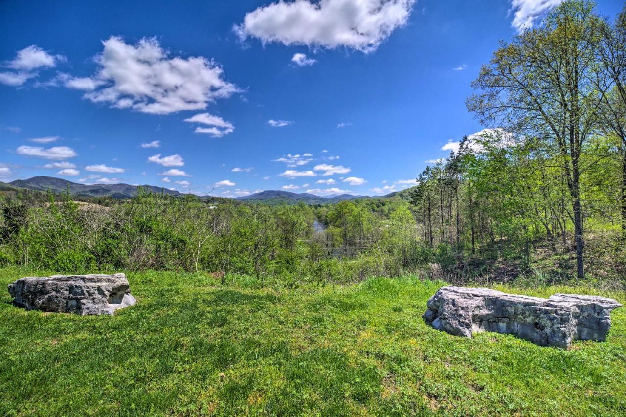 Townsend Condo With Pool, Great Smoky Mountain Views Bagian luar foto