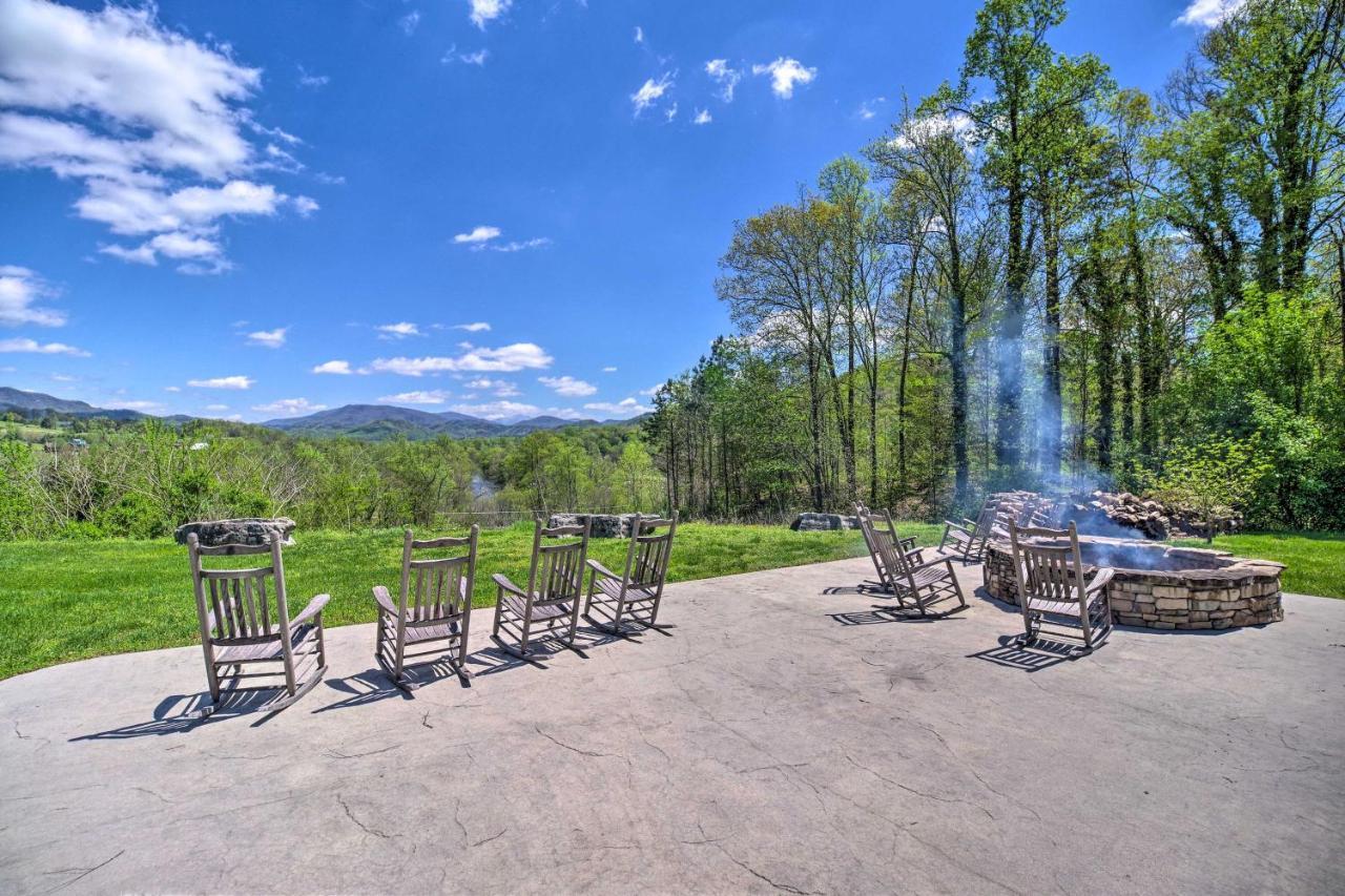 Townsend Condo With Pool, Great Smoky Mountain Views Bagian luar foto